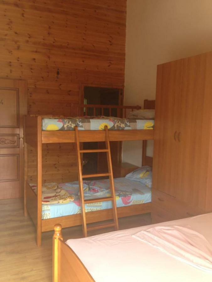 Hotel Toni Llogora Dukat Bagian luar foto
